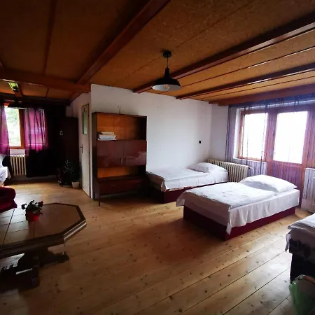 Fugnerova 2578 فندق Mělník